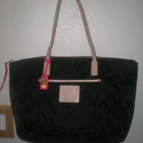 coach signature nylon zip tote